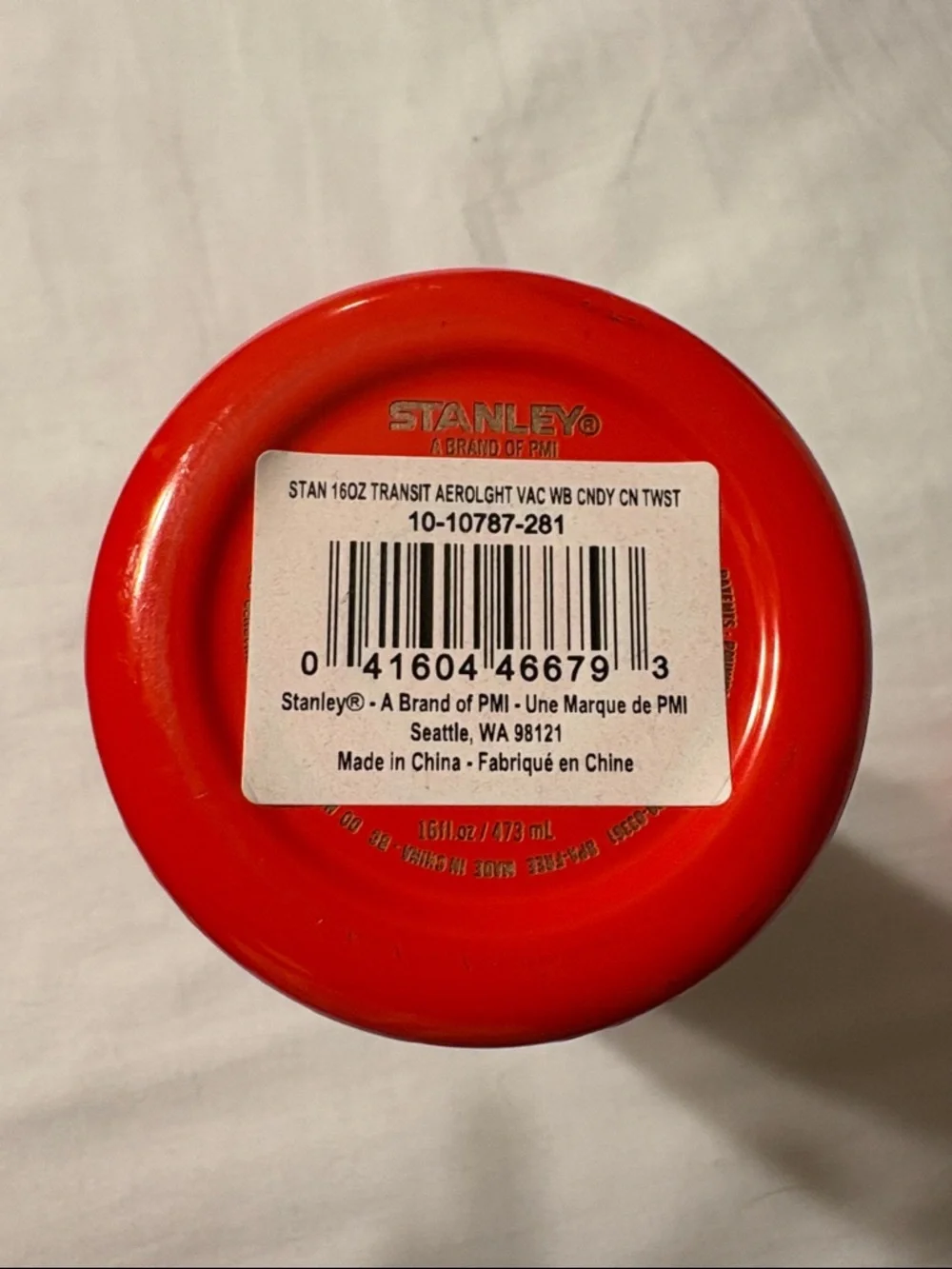 Stanley Limited Edition “Candy Cane Twist” 16oz Aero Light Transit Bottle NWT - Picture 10 of 13